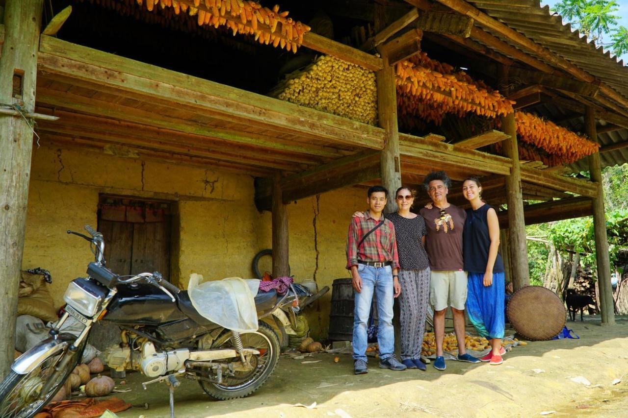 Huy Trung Homestay Бак Ха Екстериор снимка